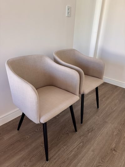 Poltronas rosas: poltronas rosas, depois da higienização